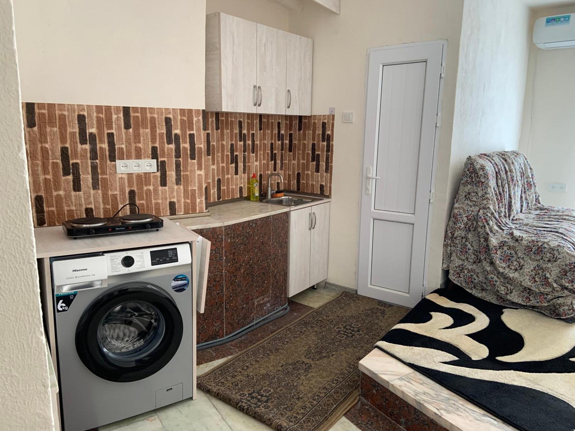 Guest House Lilia Γιερεβάν Εξωτερικό φωτογραφία