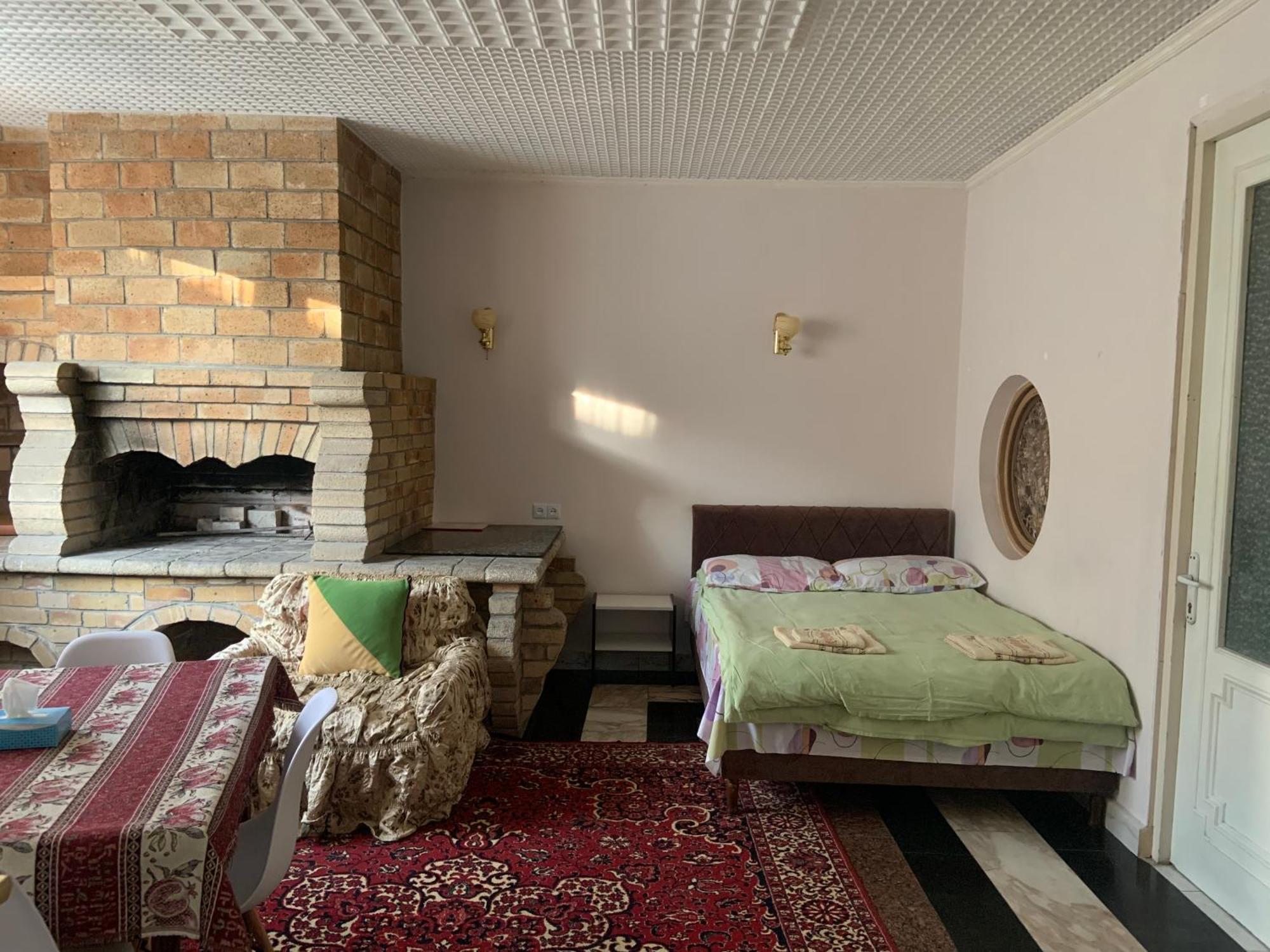 Guest House Lilia Γιερεβάν Εξωτερικό φωτογραφία