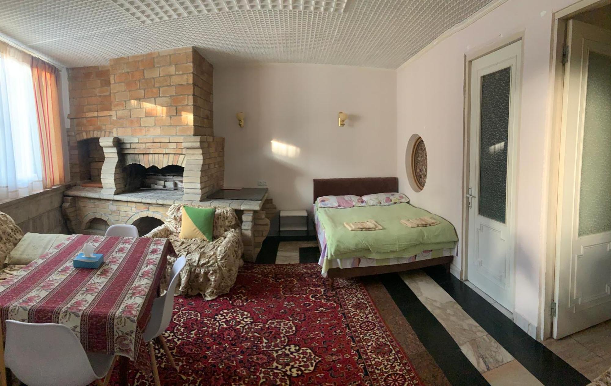 Guest House Lilia Γιερεβάν Εξωτερικό φωτογραφία