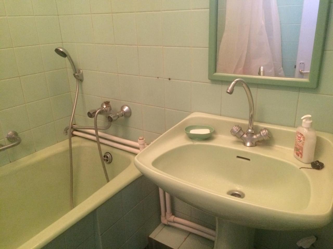 Guest House Lilia Γιερεβάν Εξωτερικό φωτογραφία